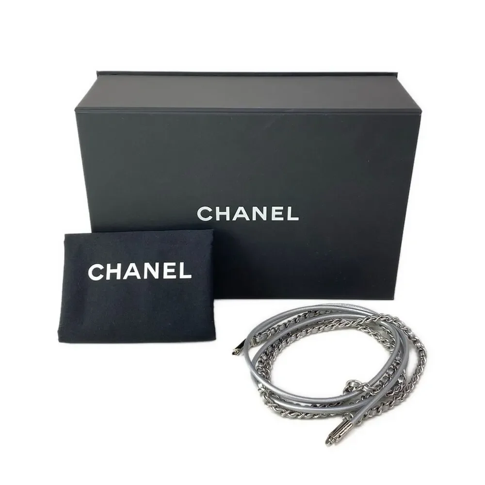 Chanel 22 mini handbag AS3980